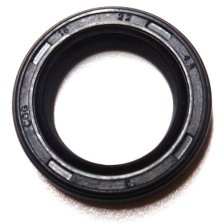 Сальник бензопилы 15х22х4,5 коленвала 265 левый, сторона маховика