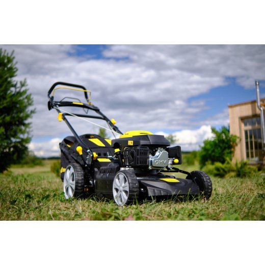 Изображение Газонокосилка бензиновая Champion LM5346E, 6 л.с.