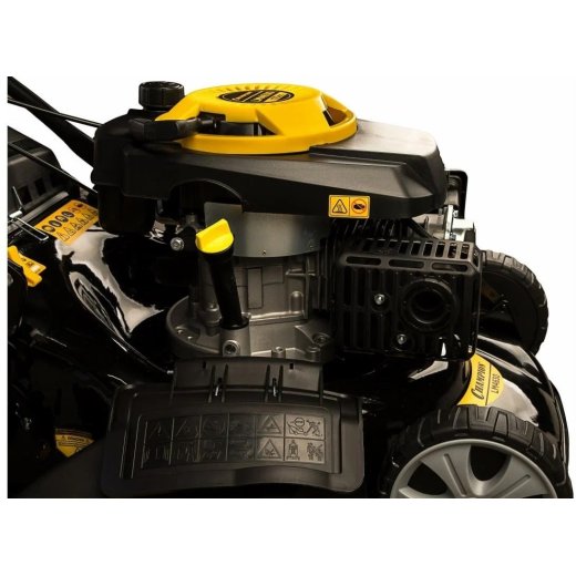 Изображение Газонокосилка бензиновая Champion LM4630, 4.1 л.с.