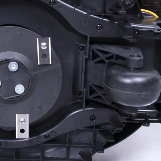 Изображение Газонокосилка-робот CHAMPION RMB1828