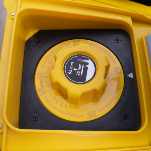 Изображение Газонокосилка-робот CHAMPION RMB2428