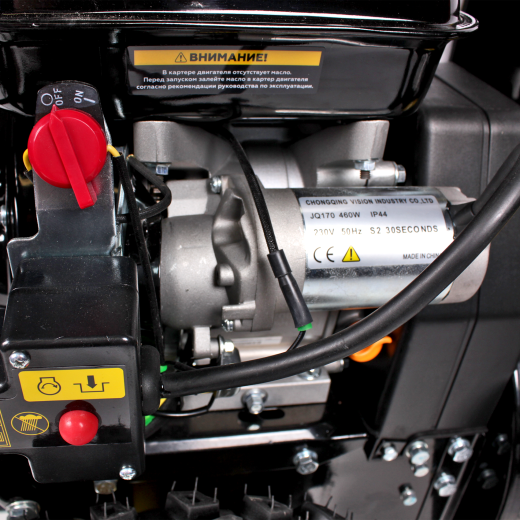 Изображение Снегоуборщик CHAMPION ST662E, 6,5 л.с.