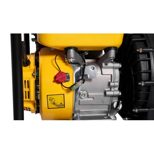 Изображение Бензиновая мотопомпа Champion GP55