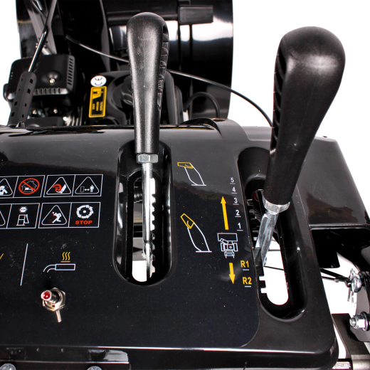 Изображение Снегоуборщик CHAMPION ST662E, 6,5 л.с.