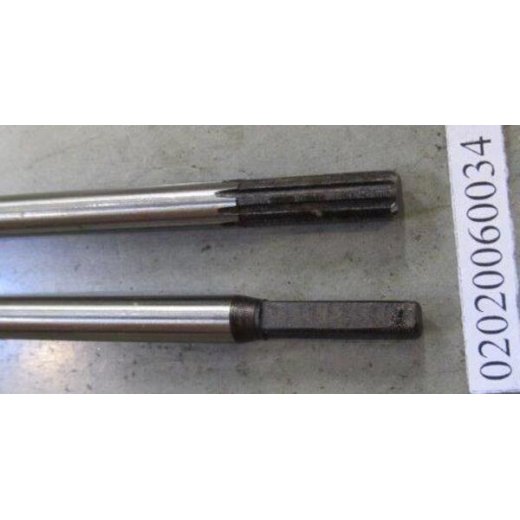 Вал штанги для Триммера T233 -T516, T276, T346, T446/334FS 703 мм нижний. Замена для арт. 162642104.