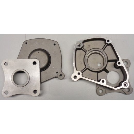 Корпус редуктора двигателя мотоблока BC9813 правая половина (T0801003)