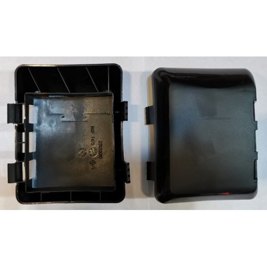 Крышка воздушного фильтра LM4622, LM4626, LM4627, LM4630, LM4840, LM5127, LM5130, LM5131, LM5345 (T675). Замена для арт. P-65-04-01-010-00.