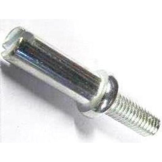 Винт крепления уловителя цепи бензопилы 245,254