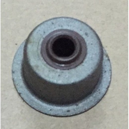 Колпачок маслосъемный LM4622,4627,4630,4840,5127,5130,5131/GS5080,50100/для культиватора BC4311(2022-). Замена для арт. 030501012.