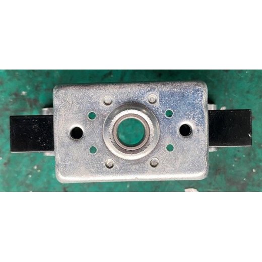 Крышка коллектора для Триммера ET452 комплект