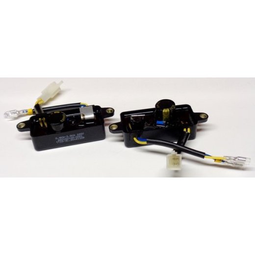 Блок AVR  Генератора  GG2500 (0.8-3.5 kW) ( 1 колодка на 4 +2 провода )