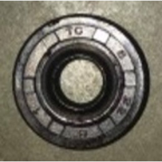 Сальник   8х22х8 (8х22х7) приводного вала TA2, TA3.5