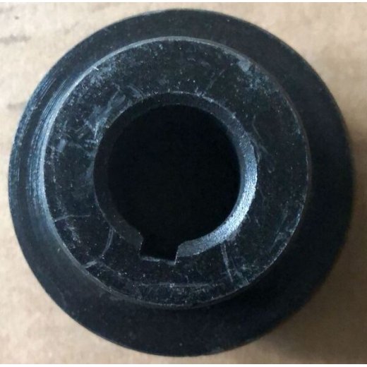 Шкив ремня привода шнека ST655 на двигатель