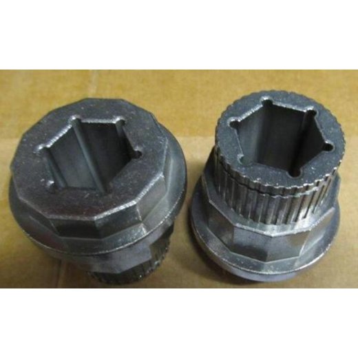 Втулка корпуса колеса фрикциона ST656,656BS,761Е,762E,861BS,1170E,1170BS/STT1170E,1376Е на вал 22мм